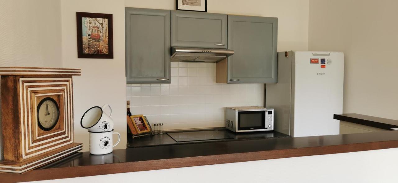 Apartment Kazinczy 52 B *